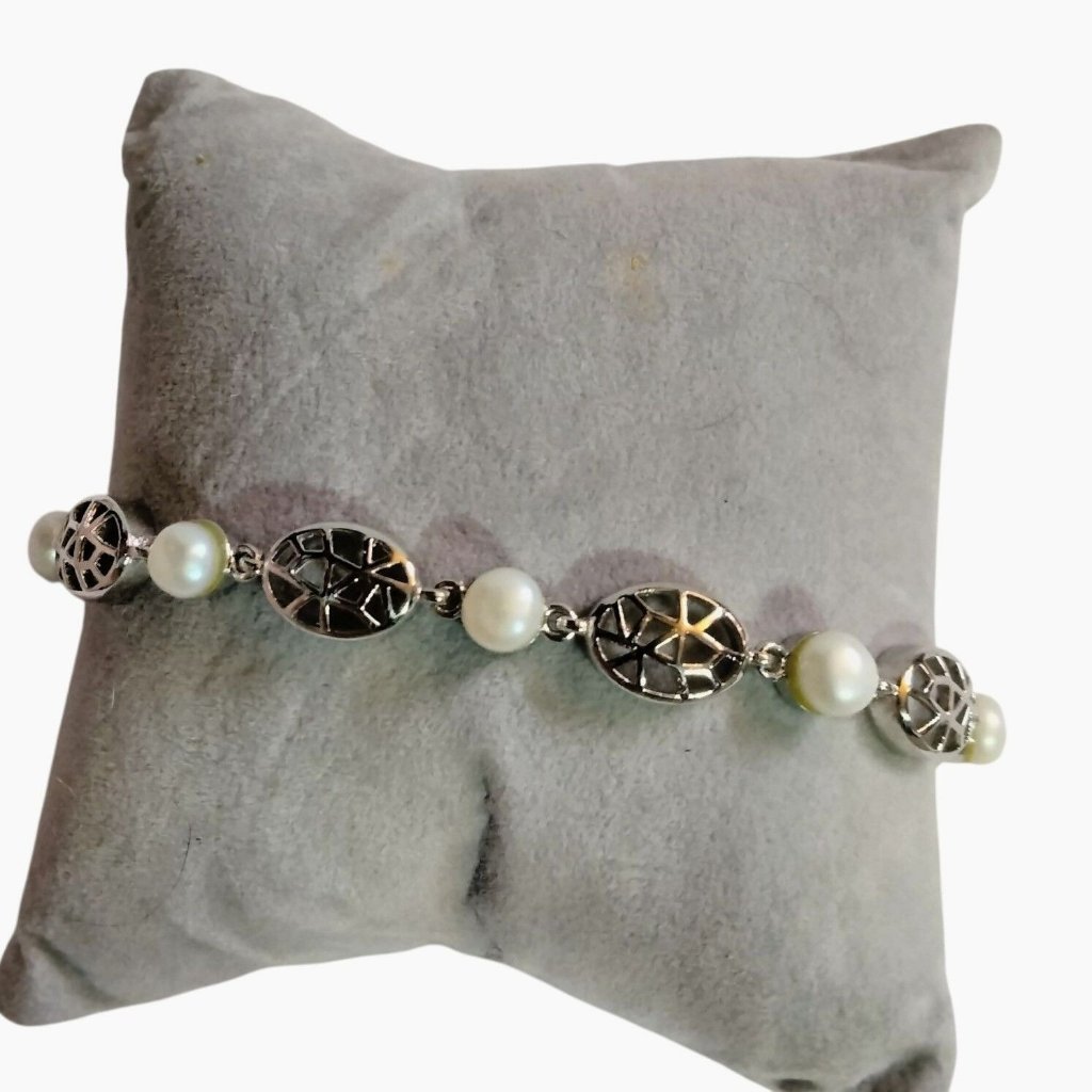 Spiderweb Bracelet Silver Tone Faux Pearl Whimsygoth Adjustable Chain 15$